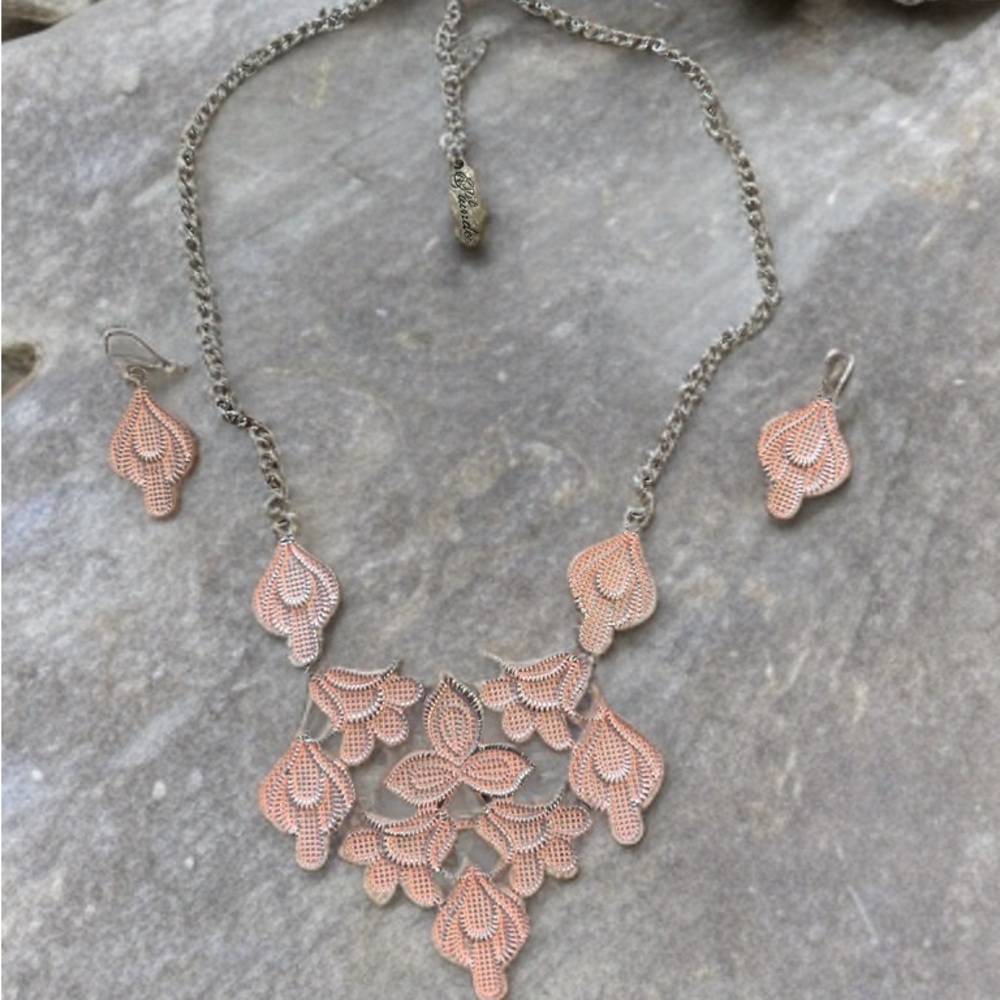 Plunder Rose and silver Filigree Leaf Bib Necklace and Earring Set